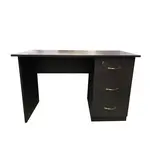 კომპიუტერის მაგიდა სამი უჯრით 321