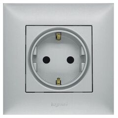 Розетка без рамки с заземлением со шторками Legrand 768215 1 местная серебристая