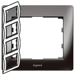 Рамка 4 местаня LEGRAND Черный
