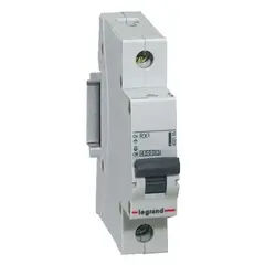 Circuit breaker LEGRAND XS3 1K B32 4.5KA