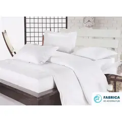 Комплект постельного белья семейный полосатый белый