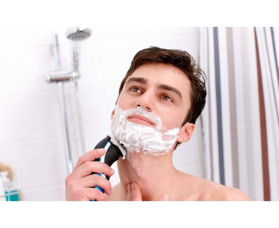 Electric shaver Philips AT756/16