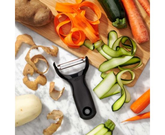 Vegetable peeler OXO
