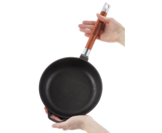 Cast iron frying pan with removable handle BIOL 0120 20 cm