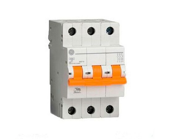 Circuit breaker General Electric 6kA 50A 3P C 690584