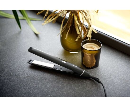 Hair straightener Philips BHS677/00