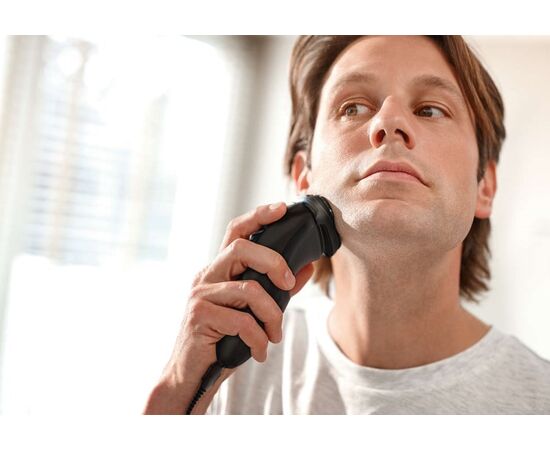 Electric shaver Philips S1110/04