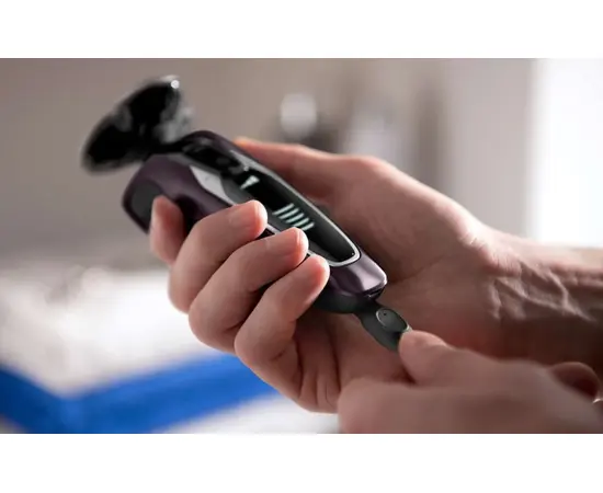 Electric shaver Philips S9521/31