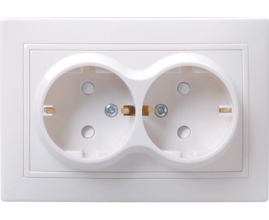 Розетка IEK ERK21-K01-16-DM 2 с заземлением