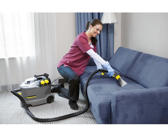 Vacuum cleaner Karcher Puzzi 8/1 C 1200W