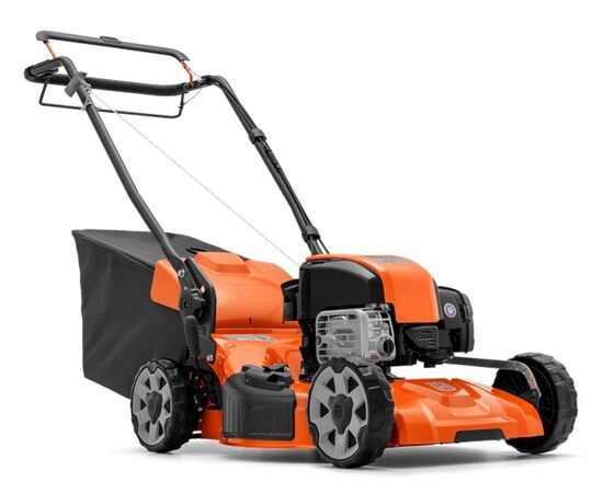 Бензиновая газонокосилка самоходная Husqvarna LC 153S 2400W
