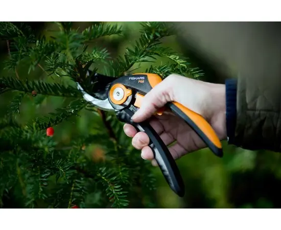 Secateur FISKARS 111610