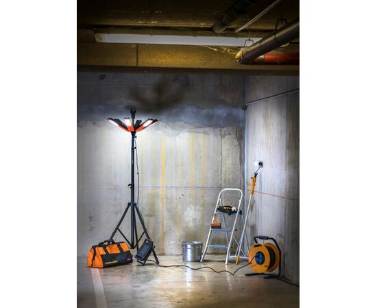 Прожектор LED Brennenstuhl 185W 6 360° ProfessionalLINE Mobile