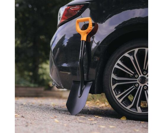 Shovel for car Fiskars Solid 1066715 78 cm