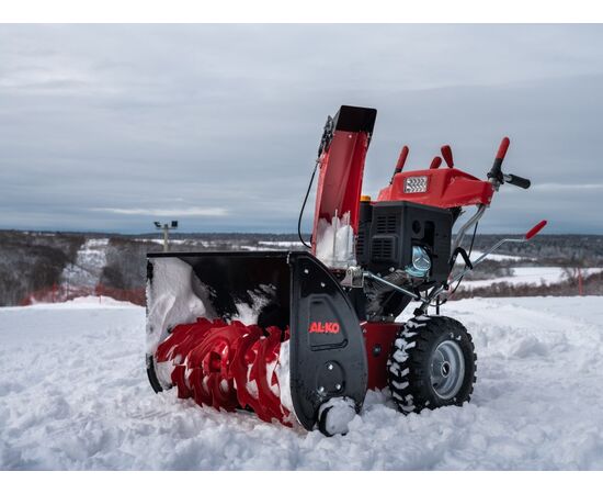 Снегоуборочная машина SnowLine 700 E 8100W