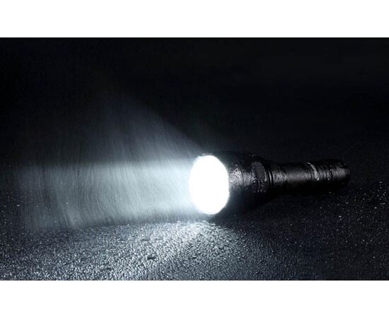 Torch Nitecore P30 1000 lum