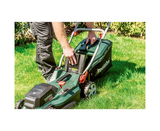 Battery lawn mower Metabo RM 36-18 LTX BL