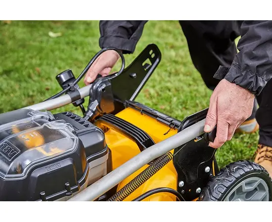Cordless lawn mower DeWalt DCMW564P2-QW 18/36V