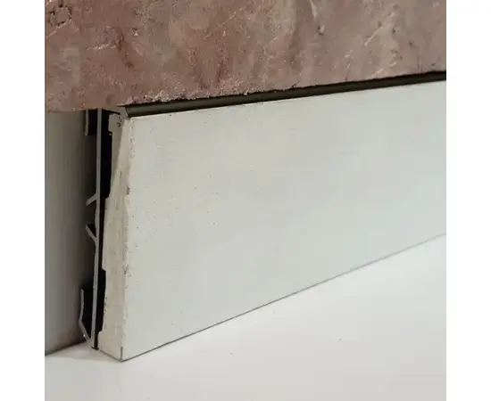 Плинтус алюминиевый PROFIL CENTER Best Deal 15.3x80x2500 мм MDF вставка 80 мм черный Плинтус алюминиевый PROFIL CENTER Best Deal 15.3x80x2500 мм MDF вставка 80 мм черный