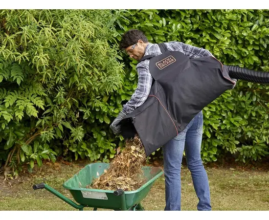 Garden vacuum cleaner Black+Decker BEBLV300-QS 3000W