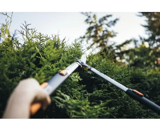 Кусторез телескопический Fiskars SmartFit HS86
