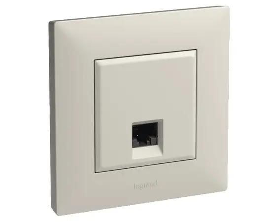 Socket no frame computer ivory RJ45 LEGRAND
