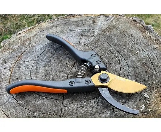 Секатор садовый Bradas V-Series KT-V1022