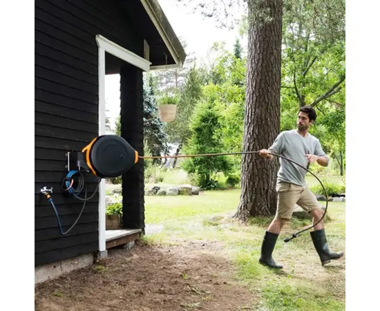 კოჭა ავტომატური Fiskars X-series™ Waterwheel XL 1067549