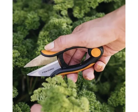 მაკრატელი ბალახის Fiskars SP-220