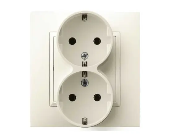 Socket OSPEL 2 82x88x22 with grounding beige