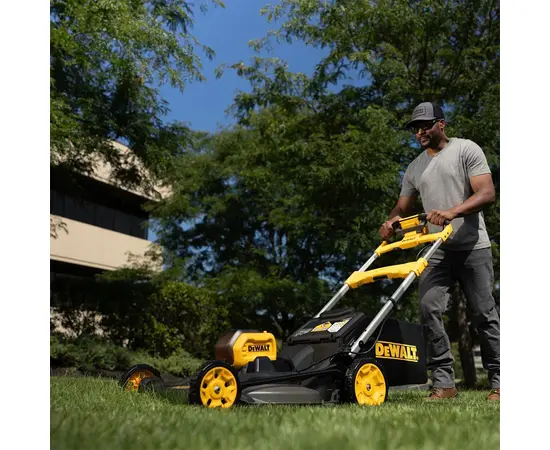 Lawn mower battery DeWalt DCMWSP550N-XJ