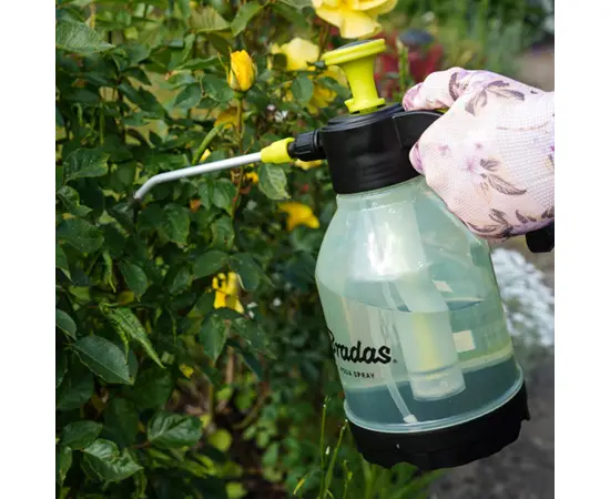 Опрыскиватель ручной Bradas 2 л  AQUA SPRAY 360° AS0200CL