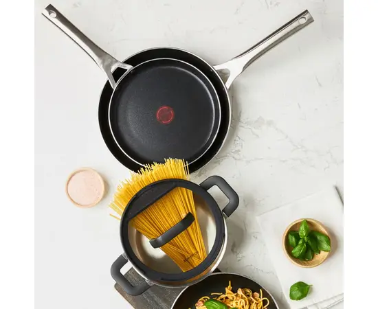 Wok pan DAJAR DOTT 24 cm