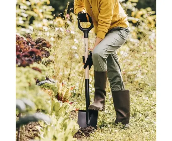 Лопата Fiskars Solid 1066721 108.5 см