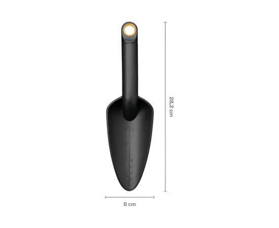 Plastic shovel Fiskars Solid 1071899