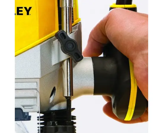 Фрезер Stanley SRR1200 1200W