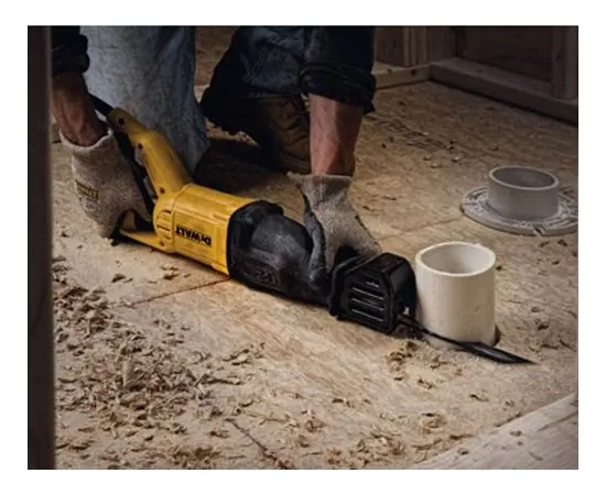Reciprocating saw DeWalt DWE305PK-QS 1100W