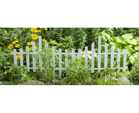 A set of fencing for the lawn Aleana "zaborchik" 4 in 1 white flock