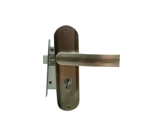 Set handle and lock BT Group T685 T101 70 mm. silver Set handle and lock BT Group T685 T101 70 mm. silver