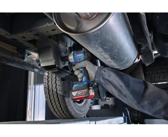 ქანჩსახრახნი დარტყმით აკუმულატორის Bosch GDS 18V-350