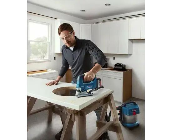 აკუმულატორის ბეწვა ხერხი Bosch GST 185-LI 18V აკუმულატორის ბეწვა ხერხი Bosch GST 185-LI 18V