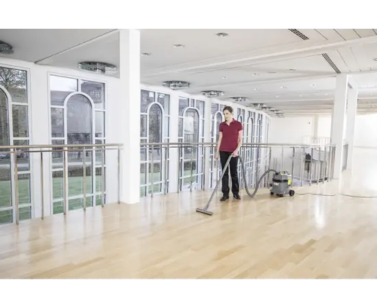 Пылесос для сухой и влажной уборки профессиональный Karcher NT 22/1 Ap Te L 1300W Пылесос для сухой и влажной уборки профессиональный Karcher NT 22/1 Ap Te L 1300W