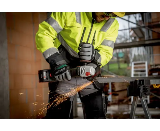 Угловая шлифмашина акумуляторная Metabo WVB 18 LT Угловая шлифмашина акумуляторная Metabo WVB 18 LT