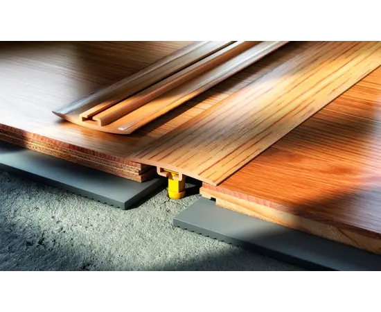 Threshold Salag Cirrus PVC 36/930 mm. wenge