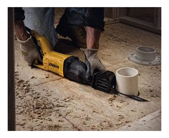 Reciprocating saw DeWalt DWE305PK-QS 1100W Reciprocating saw DeWalt DWE305PK-QS 1100W