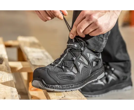 სამუშაო ფეხსაცმელი  S1PS SR FO HT5K581 41 სამუშაო ფეხსაცმელი  S1PS SR FO HT5K581 41