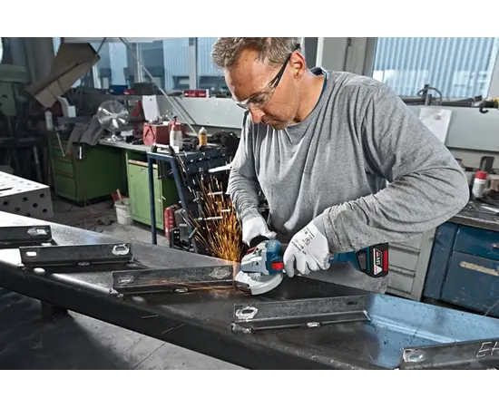 კუთხსახეხი მანქანა აკუმულატორის Bosch GWS 18V-10 18V კუთხსახეხი მანქანა აკუმულატორის Bosch GWS 18V-10 18V