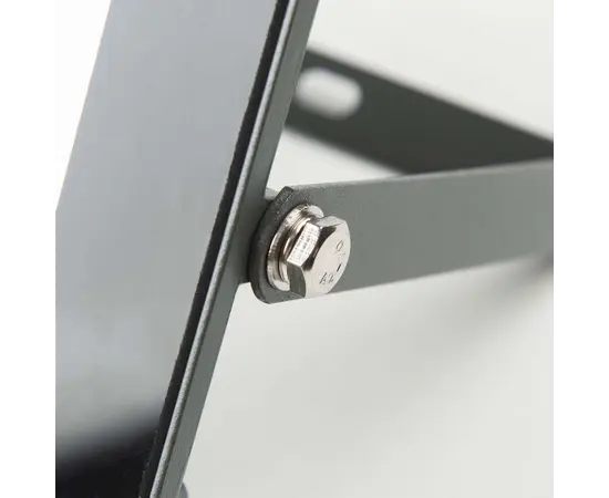 Прожектор LED New Light 70W 4000K 5950Lm SMD E024E Dark Grey Прожектор LED New Light 70W 4000K 5950Lm SMD E024E Dark Grey