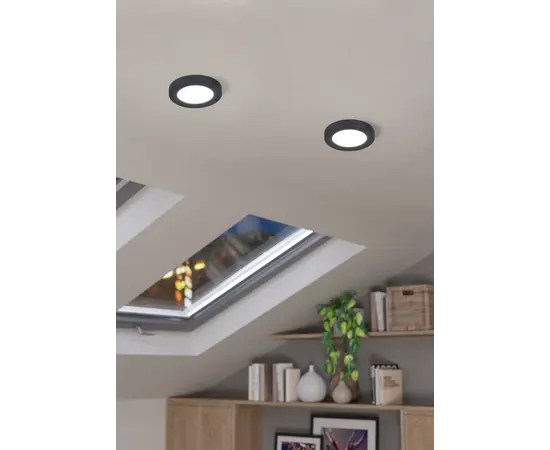 შეკიდული ჭერის სანათი Eglo FUEVA 900934 შავი