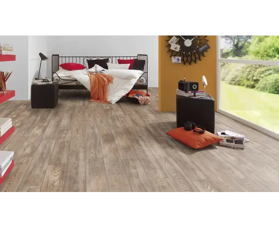 ლამინატი UltraDecor Variostep Classic წაბლი Urban Heritage 1285x192x8 AC4/32 4V